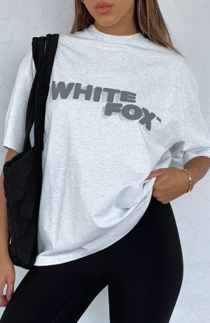 Grey White Fox Do You Want Me Oversized Women's T Shirts | VOCP-34102