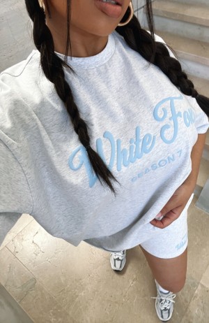 White White Fox Season 7 Oversized Women's T Shirts | KNPL-98432