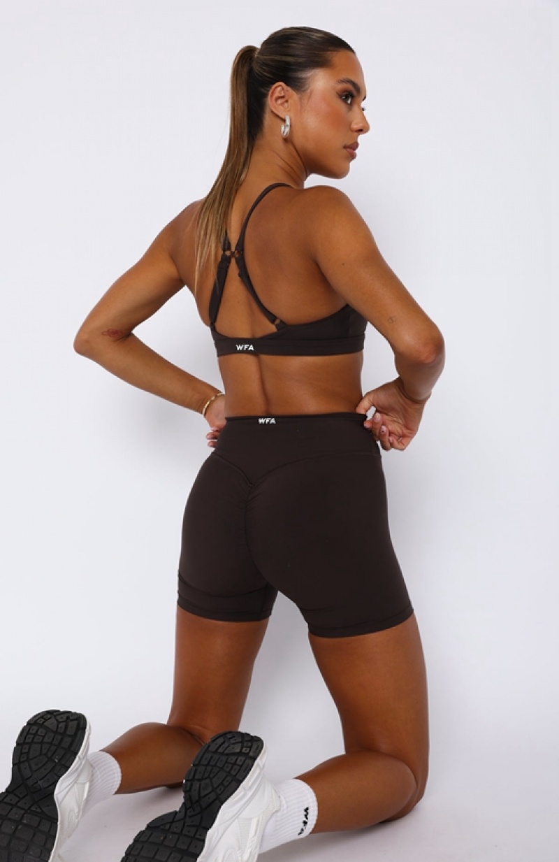 Chocolate White Fox Endurance Scrunch High Waisted Women's Shorts | YBKS-94257