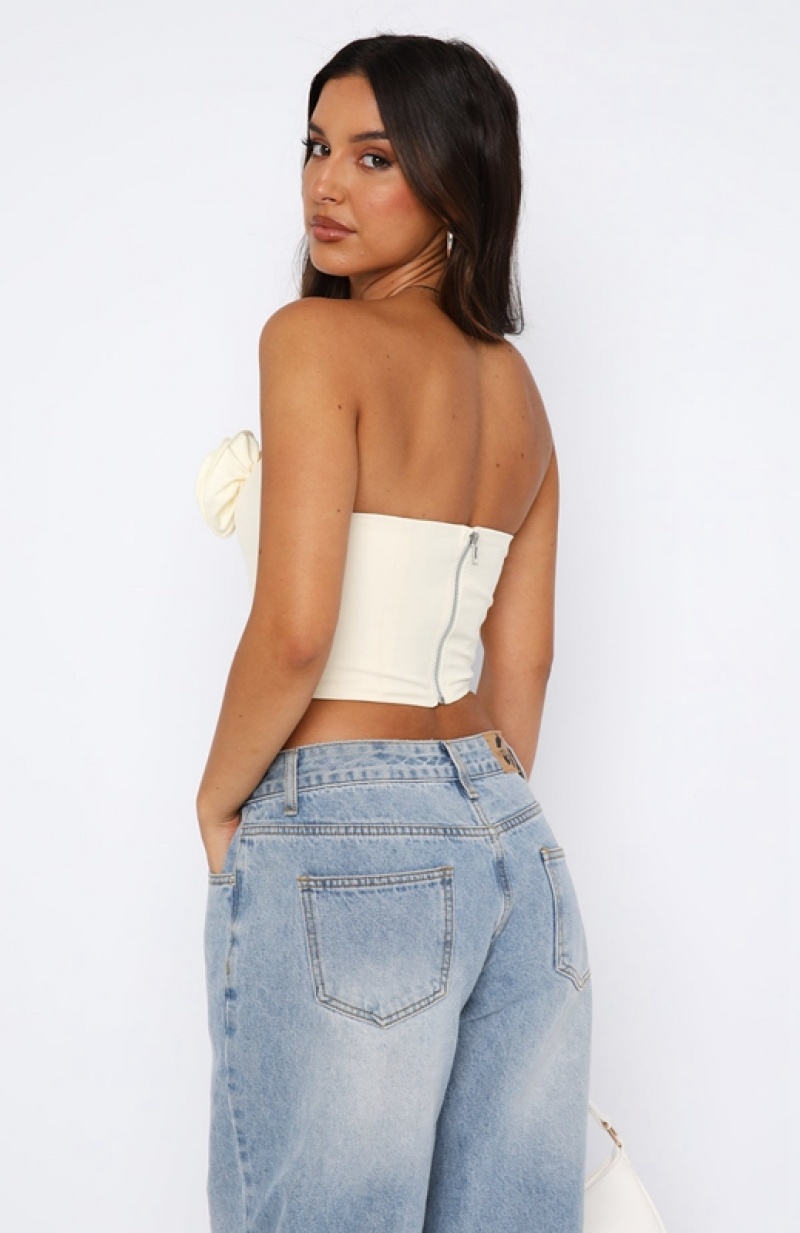 Cream White Fox Chase A Feeling Strapless Bustier Women's Tops | BMVY-92768