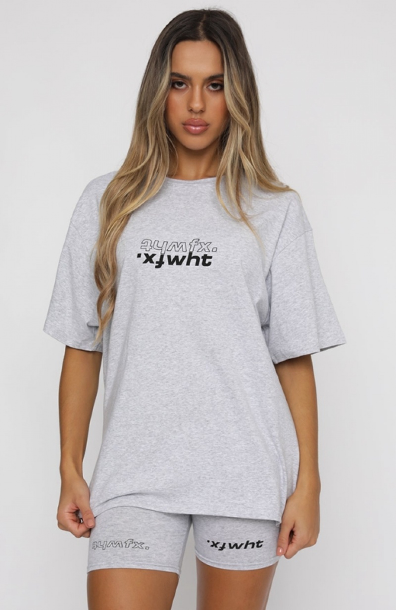 Grey White Fox Catching Feelings Women's T Shirts | LIEQ-27196