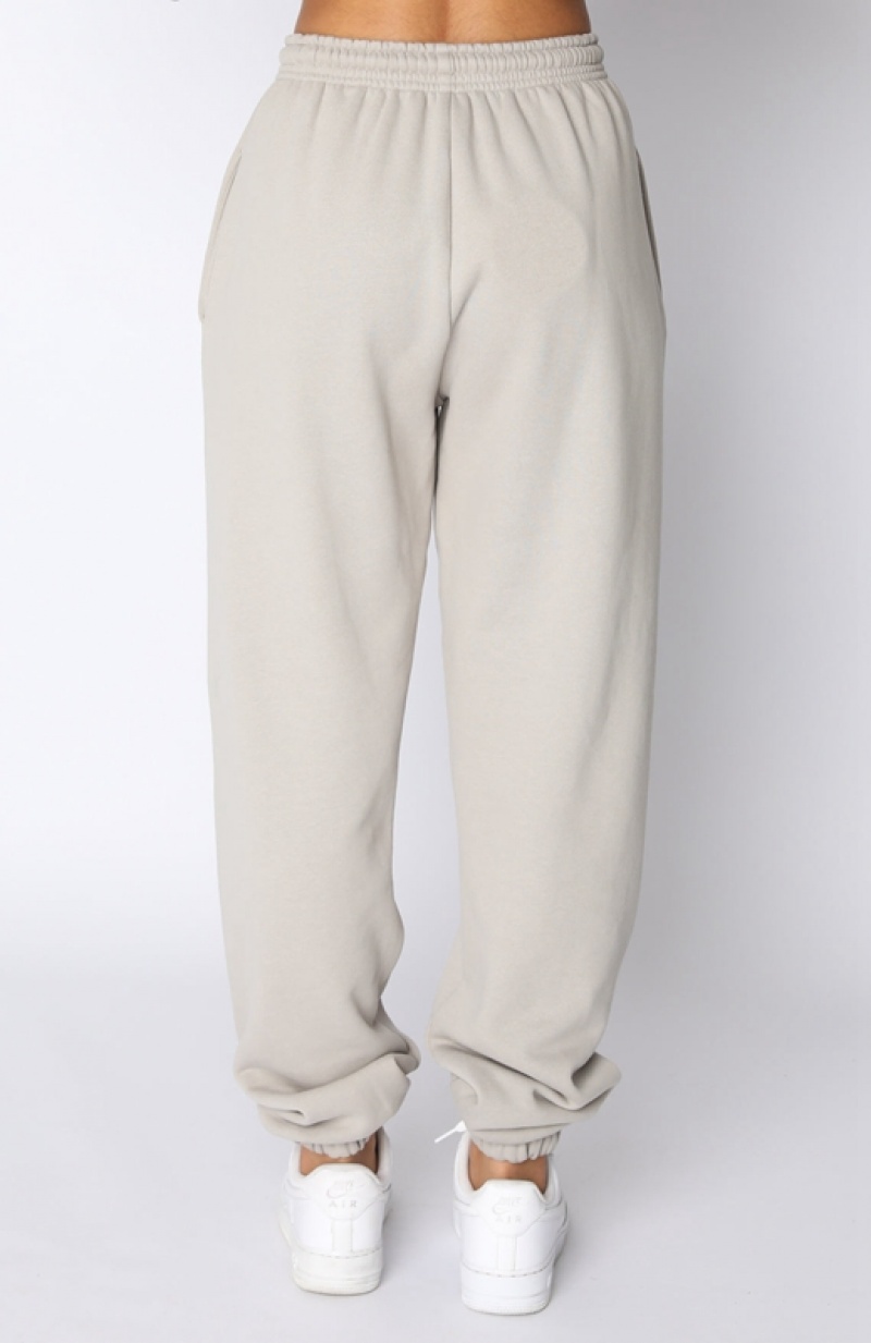 Light Brown White Fox Not An Issue Women's Sweatpants | ZPAV-71690