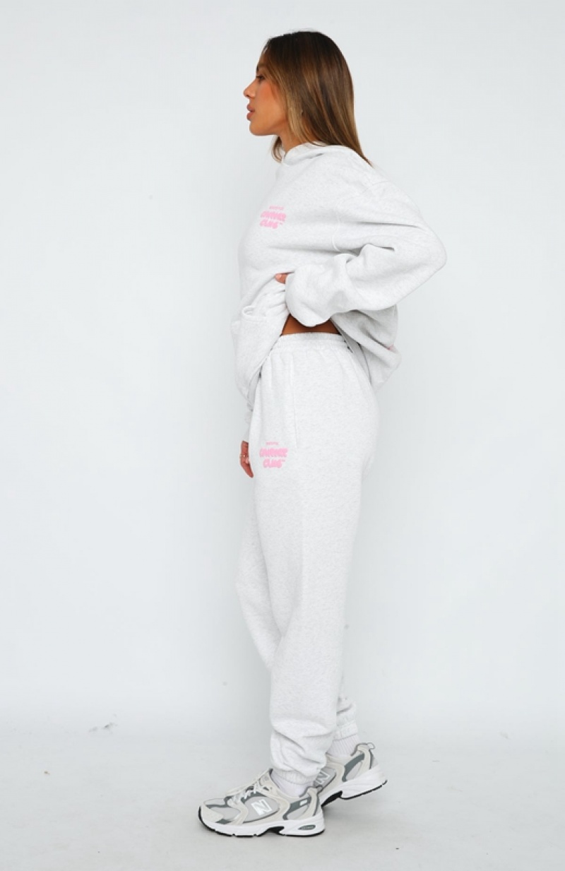 White White Fox Comfort Club Women's Sweatpants | QLIP-82597